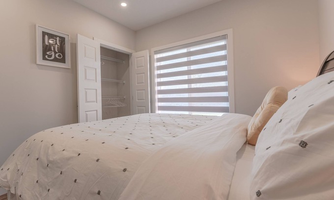 Southeast Calgary Casa | Enjoy this Brand New Cozy 2BR Guest Suite in YYC!