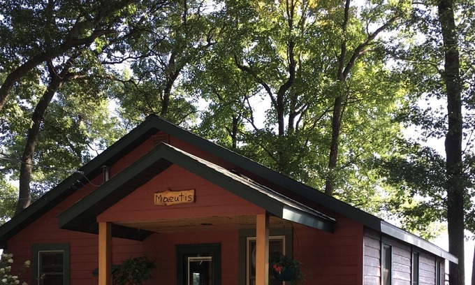 Hayward Cabina | Enjoy this peaceful cabin on beautiful Lac Courte Oreilles Lake!
