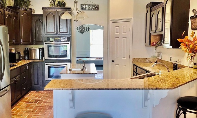 Gulfport Casa | Enjoy Your Whole Family In one House W/13 Beds