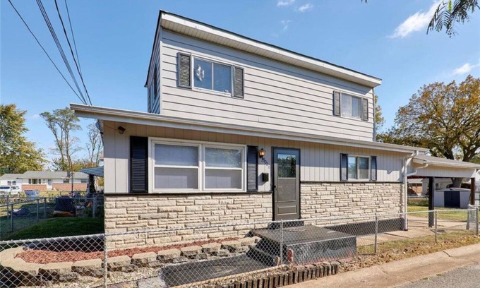 St. Louis Casa | Enjoyable 3-bedroom house with AC in St. Louis