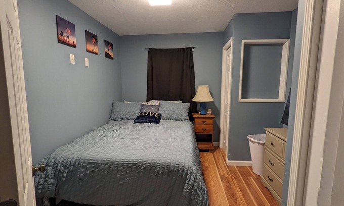 Springfield Cabaña | Enjoyable cottage with AC in charming Springfield