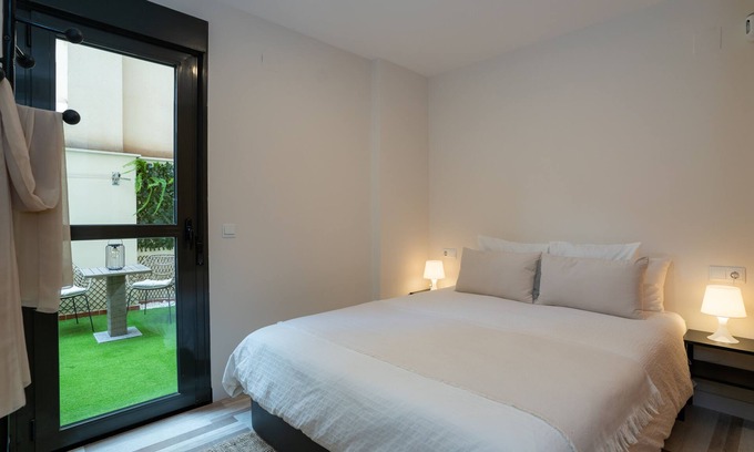 Gamarra Apartamento | EnjoyMe. Tu apartamento en Malaga Disfruta tu vida al máximo.