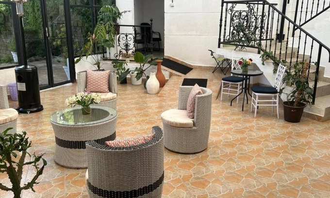 Limuru Cama Y Desayuno | Enkishon Suites - 9