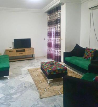 Ennasr Apartamento | Ennasr 2 - Jolie S2 avec Internet - Parfait Pour Les familles - Vue panoramique sur la Tunisie - Service Navette