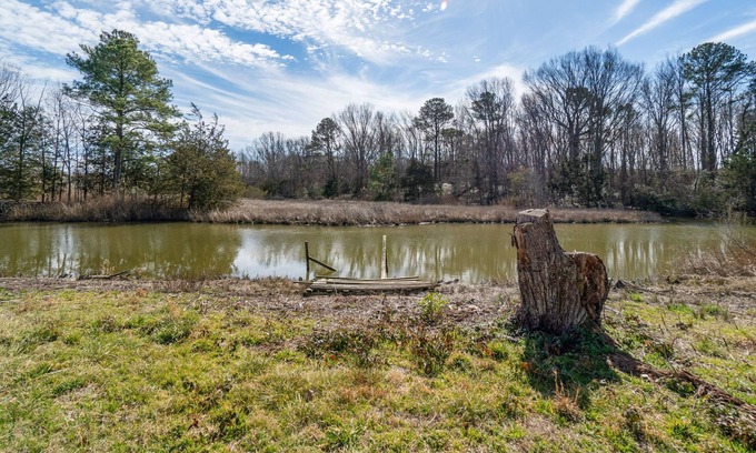 Hampton Casa | Enormous 6 BR Family Style Home By Waterside