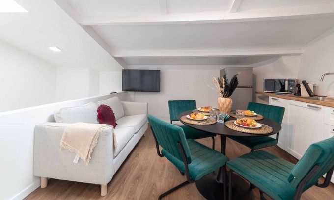 Quartier des Libertes - Vrijheidswijk Apartamento | Enseignement IV - Dos Habitaciones Piso, Capacidad 4