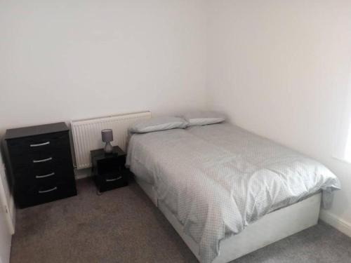Burnley Casa | Ensuite Double-bed (E3) close to Burnley city centre