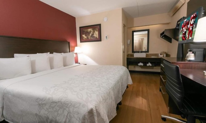 Statesville Apartamento | Ensuring a Very Comfortable & Memorable Stay! Pet-friendly, Free Parking!