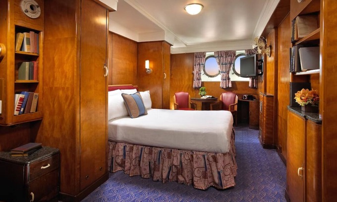 Harbor Hotel | Ensuring a Very Comfortable & Memorable Stay! Close to Promenade, Long Beach