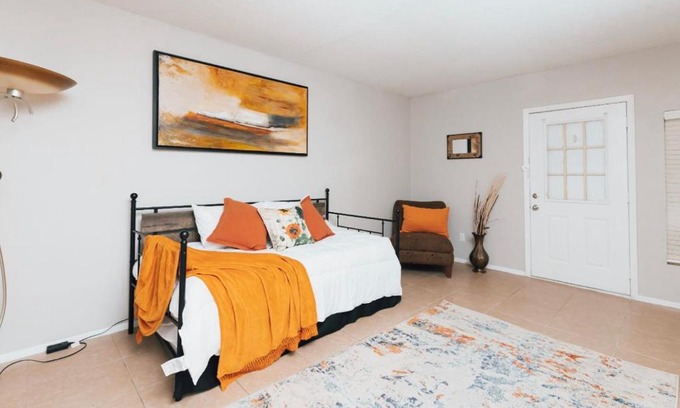 Woodland Heights Apartamento | Enticing 1Br Apartment in the heart of the heights