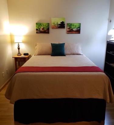 Sable Altura Chambers Apartamento | Entire 1 BR Condo- Near Anschutz, UC Health, DIA- In-Unit Washer Dryer- Seasonal Discounts!
