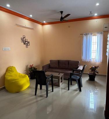Tiruvannamalai Casa | Entire 2BHK and a garden parking