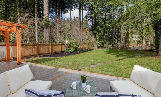Tanner Casa | Entire 3 Bedroom Home On The Snoqualmie River