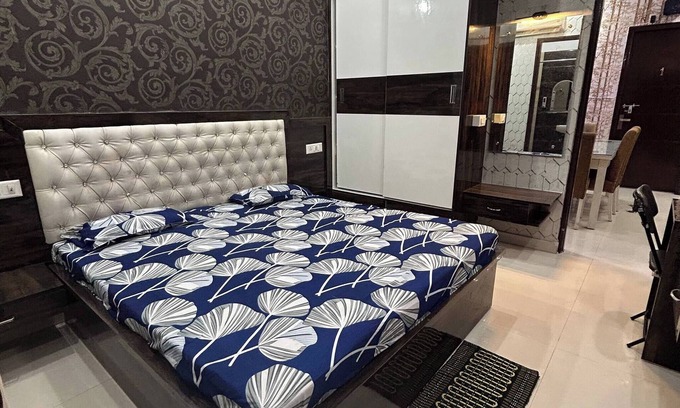 Zirakpur Apartamento | Entire 3bhk Luxury Flat in Zirakpur-Panchkula-Chandigarh-Mohali, Punjab, India