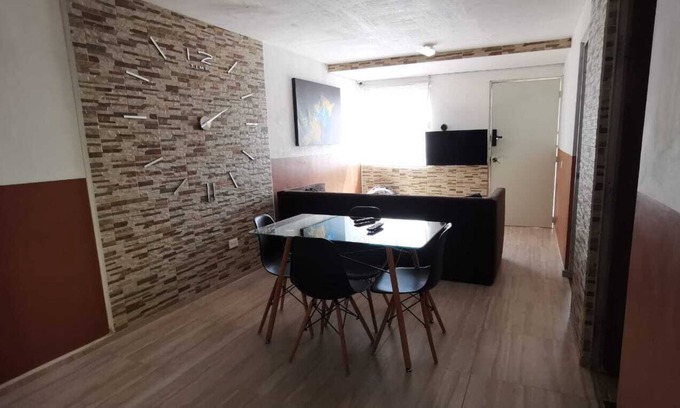 Querétaro Apartamento | Alojamiento entero con estacionamiento, wifi
