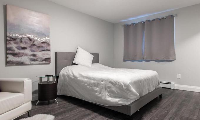 Waterloo Apartamento | ENTIRE BACHELOR UNIT EN-SUITE UPTOWN WATERLOO - e5