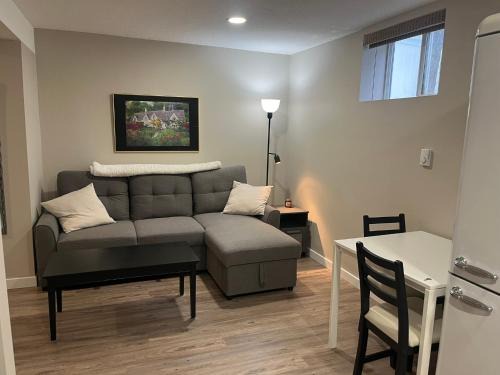East Kootenay Apartamento | Entire Basement Guest Suite In Cranbrook