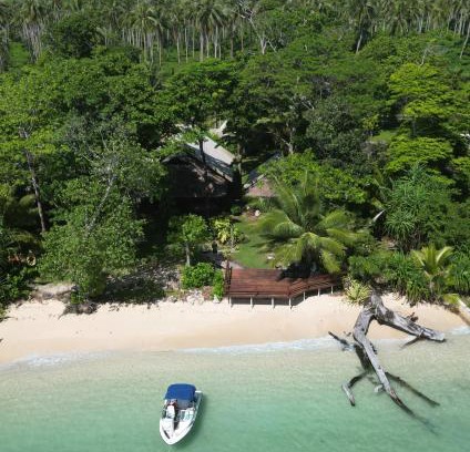 Saraotou Casa | Entire Beach Front Resort Home - Tides Reach Beach House