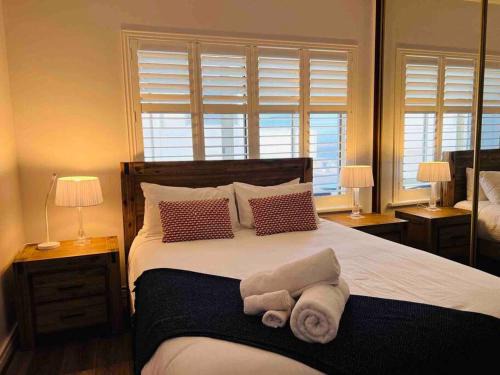 Glenelg North Apartamento | entire beachfront apartment 5 Esplanades seaviews