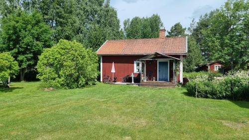 Mora Casa | Entire cabin - Mora, Selja, cabin in village environment for 4 persons