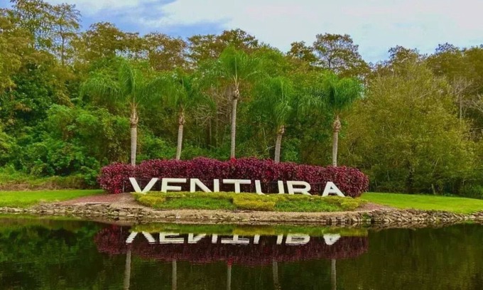 Ventura Condominio | ENTIRE condo at Ventura - comfy, quiet oasis in the heart of Orlando
