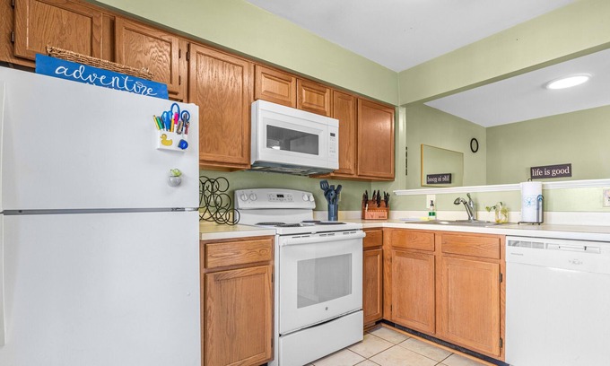 Manassas Apartamento | Entire Condo Oasis in Old town Manassas