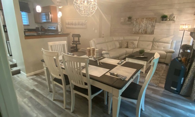 Seven Springs Condominio | Entire Condo - Swiss Mountain Resort
