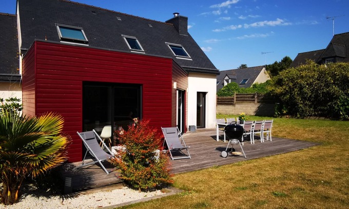Trevou-Treguignec Casa | Entire contemporary house 10 minutes' walk from the beach in a quiet location