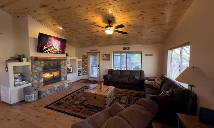 Heber Cabina | Summer Getaway - Cabin @ Bison Ranch