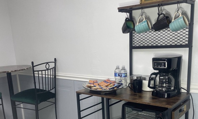 Jacksonville Casa | Entire Cozy home/sleeps 5/near downtown