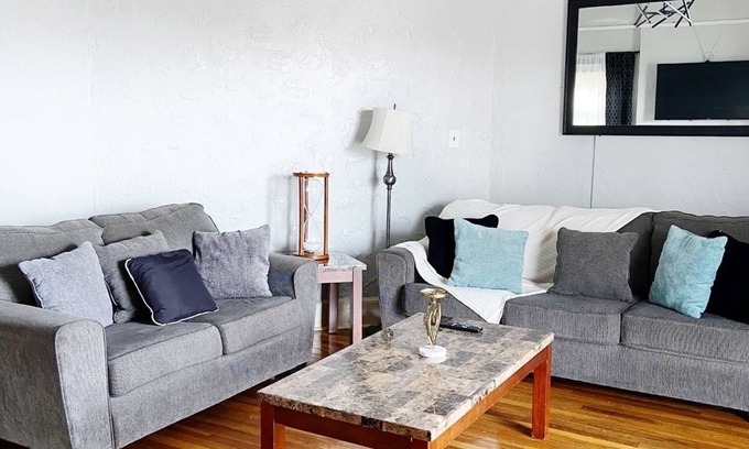 El Paso Casa | Charming 1-bedroom house Located Near Sierra Providence