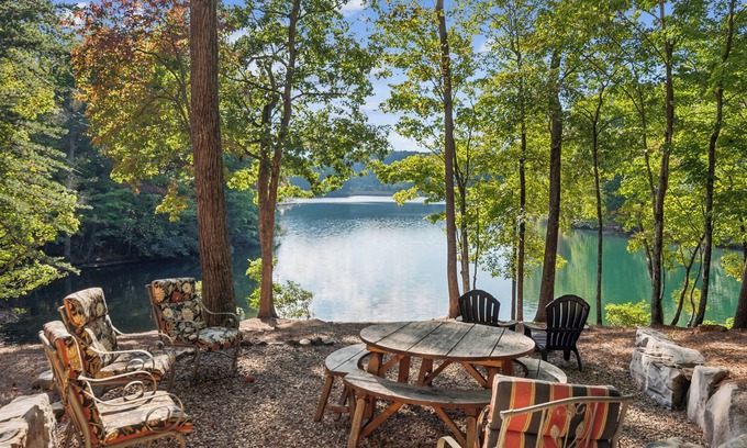 Big Canoe Casa | Entire home, Big Canoe Lakefront Property