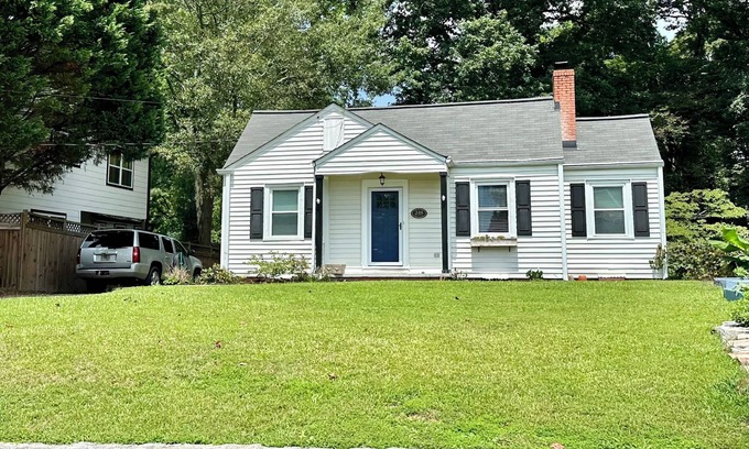 Marietta Casa | Entire home, charming 3-2 near the Marietta square!