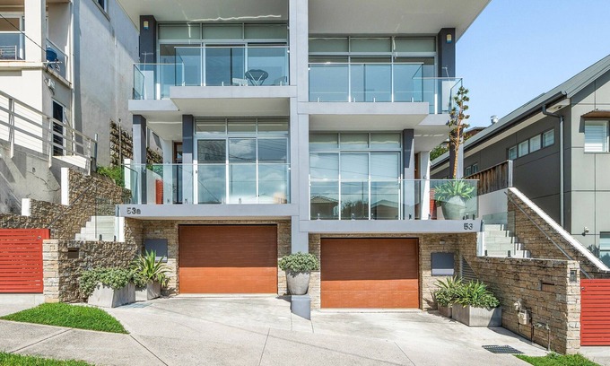 Rose Bay Casa | Entire home in North Bondi, Australia