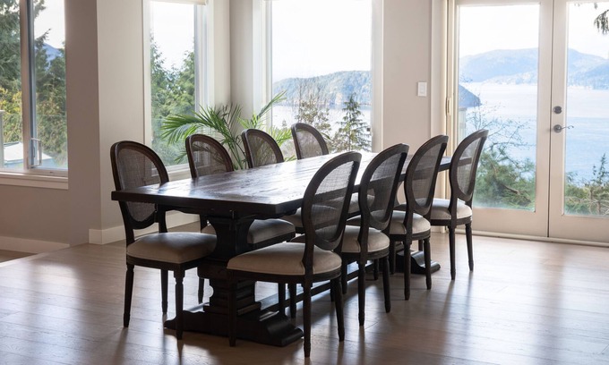 Lions Bay Casa | Entire Home, Ocean View, Beach, Hikes, Nature all around