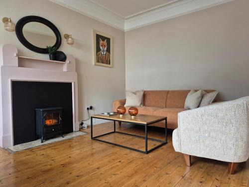 Cloughjordan Apartamento | Entire home sleeps 8