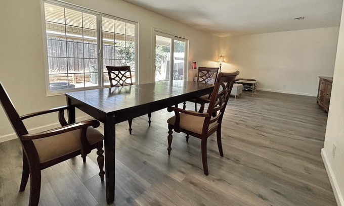 Antioch Casa | Entire House! 4Bdr, 2.5Ba