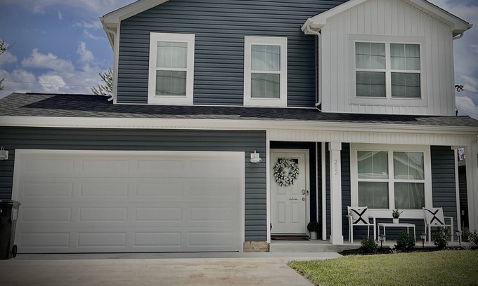 Clarksville Casa | Entire House for you by Ft. Campbell and Casino