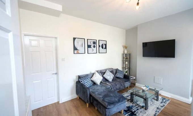 Birkenhead Casa | Entire House-Merseyside-Liverpool
