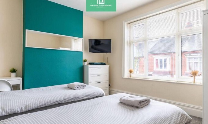 Welford Casa | Entire luxury beacon house!