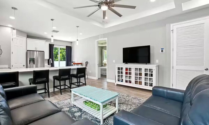 Bonita Springs Casa | Entire New Home w/1 King, 3 Queen beds and Fenced backyard