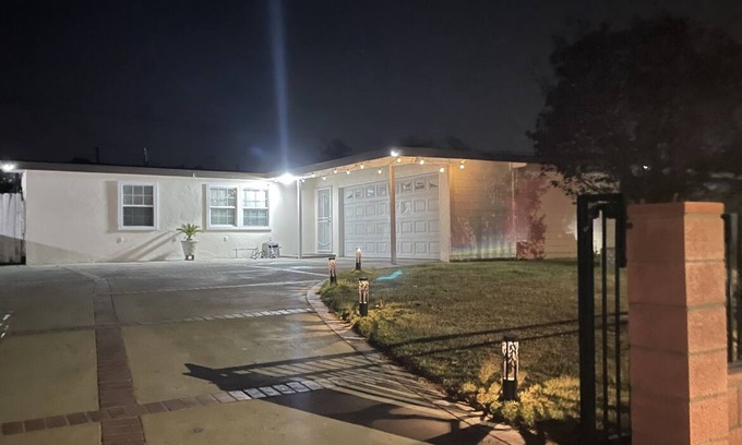 Westmont Casa | Entire Newly Renovated House in North Pomona