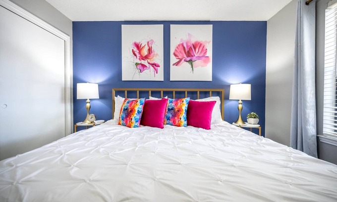 South Arlington Apartamento | Entire Place ✶Wi-Fi✶Washer Dryer✶ 4k TV ✶Pets Allowed #615