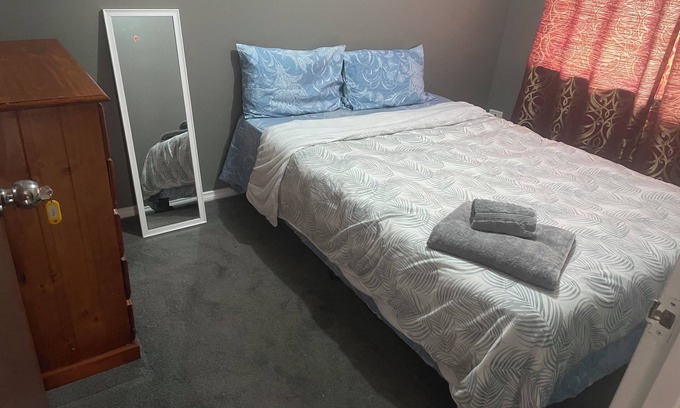 Somerville Casa | Entire Residential 3/2 Home and clean family home