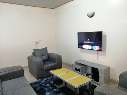 Nairobi Apartamento | Entire serviced 2-bedroom apartment in Thindigua