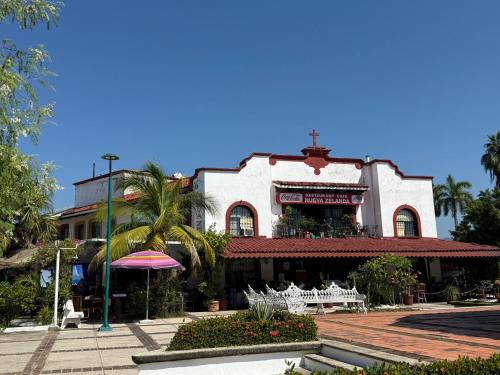 Ixtapa Apartamento | Entire Studio Rental in Ixtapa