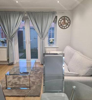 Middlesbrough Casa | Entire Two bedroom Rays Lodge