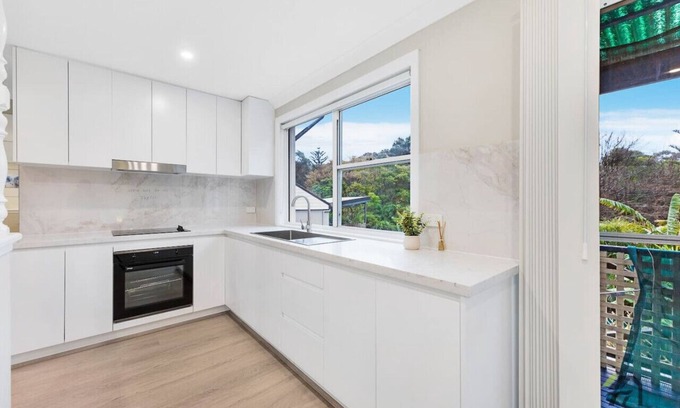 Beacon Hill Casa | Entire Villa in Beacon Hill