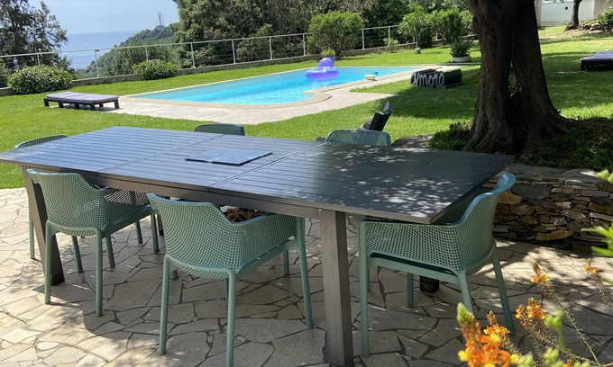 Erbalunga Casa | TODA LA VILLA CON PISCINA Y VISTA AL MAR GRAN JARDIN!