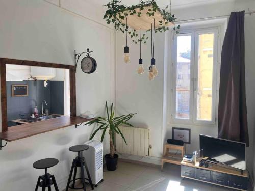 Les Grands Carmes Apartamento | Entre gare Saint Charles et vieux port